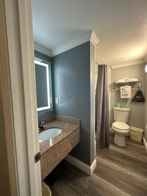 Rodeway Inn Orleans image 26