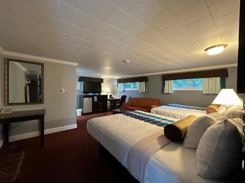 Rodeway Inn Orleans image 33