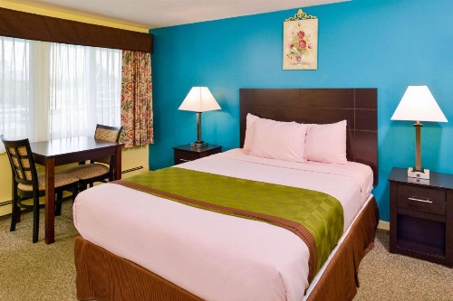 Rodeway Inn Orleans image 44